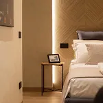 Loft Bianca Mano * Rom